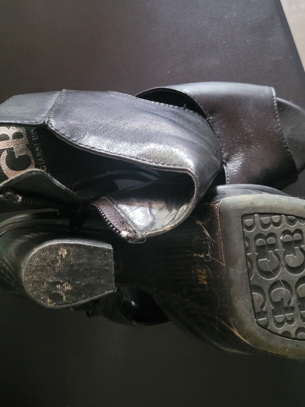 Giani Bini Black Leather Peep-Toe Booties with Zipper